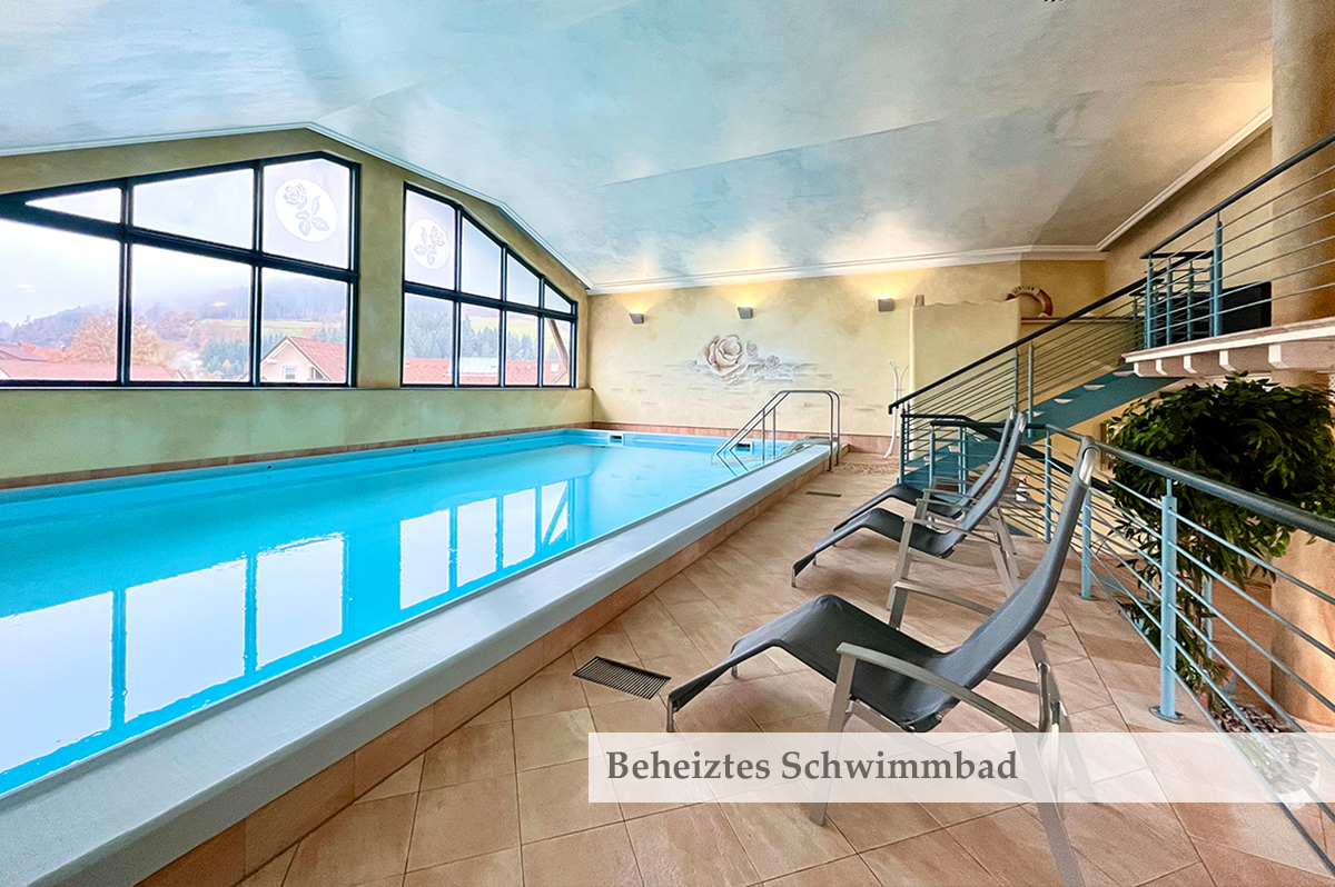Schwimmbad im Rose Wellnesshotel Baiersbronn